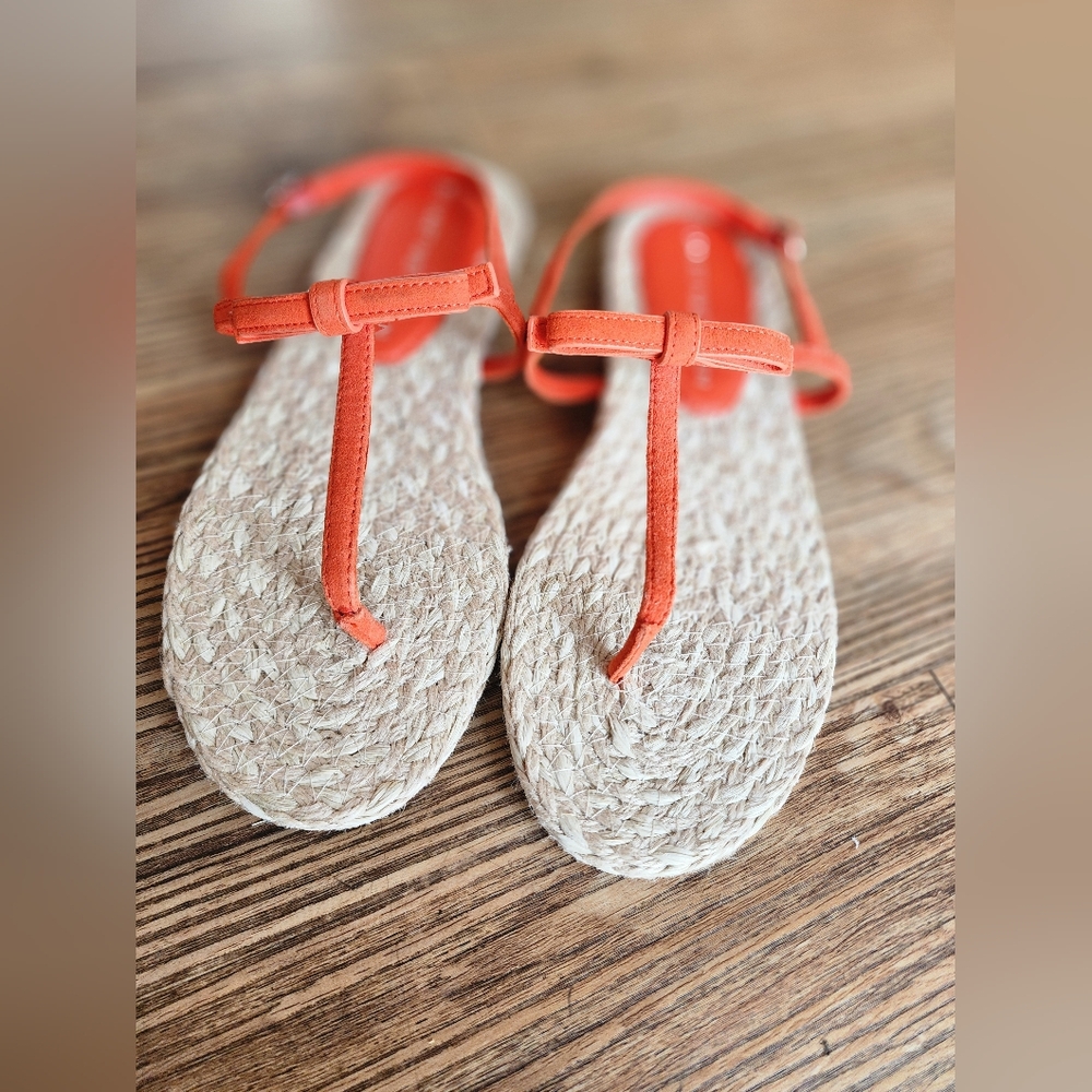 Size 8.5 - 🆕️ Stuart Weitzman Orange Espadrille Sandals